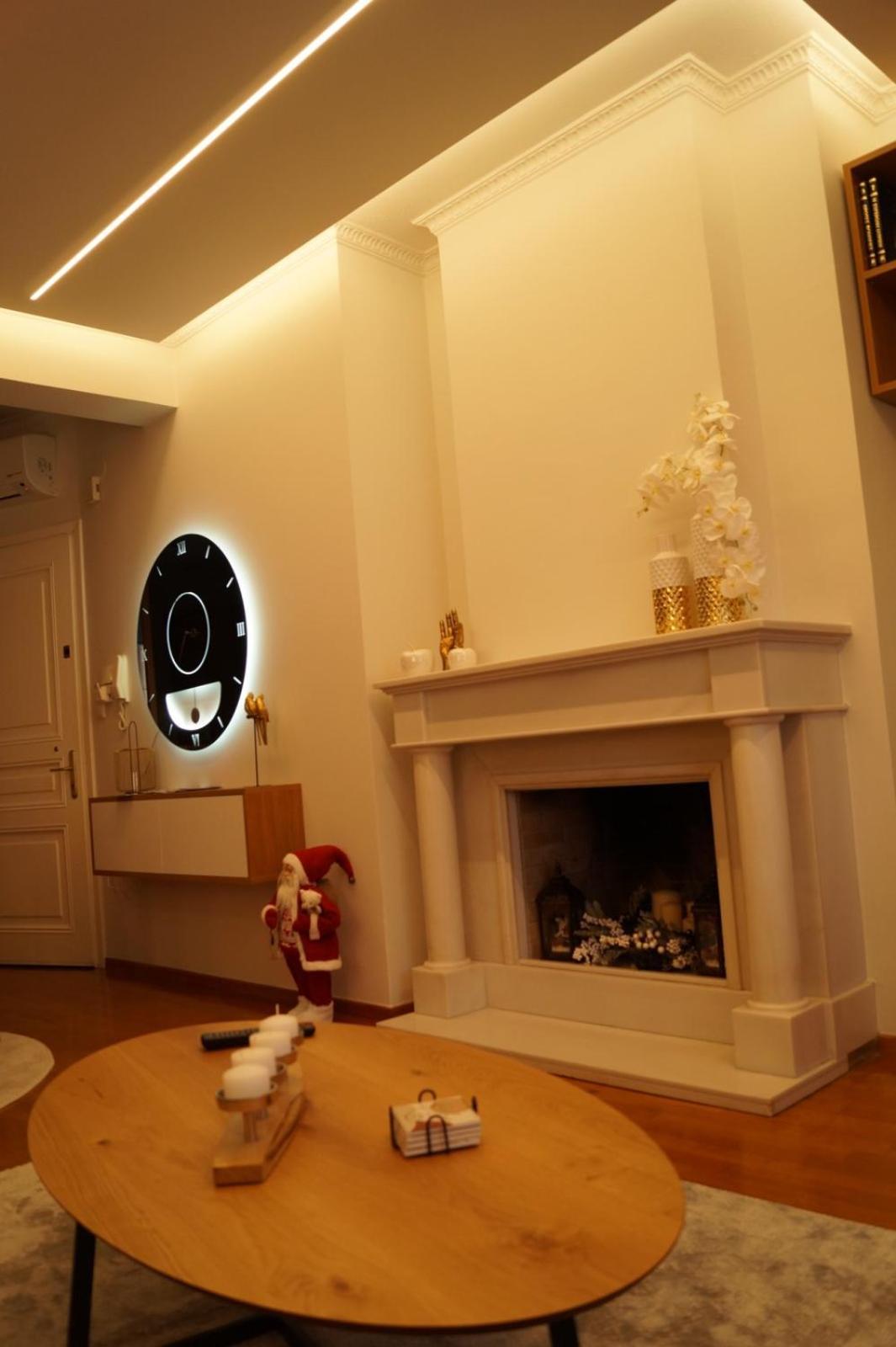 Daphne Luxury Apartment كاستوريا المظهر الخارجي الصورة