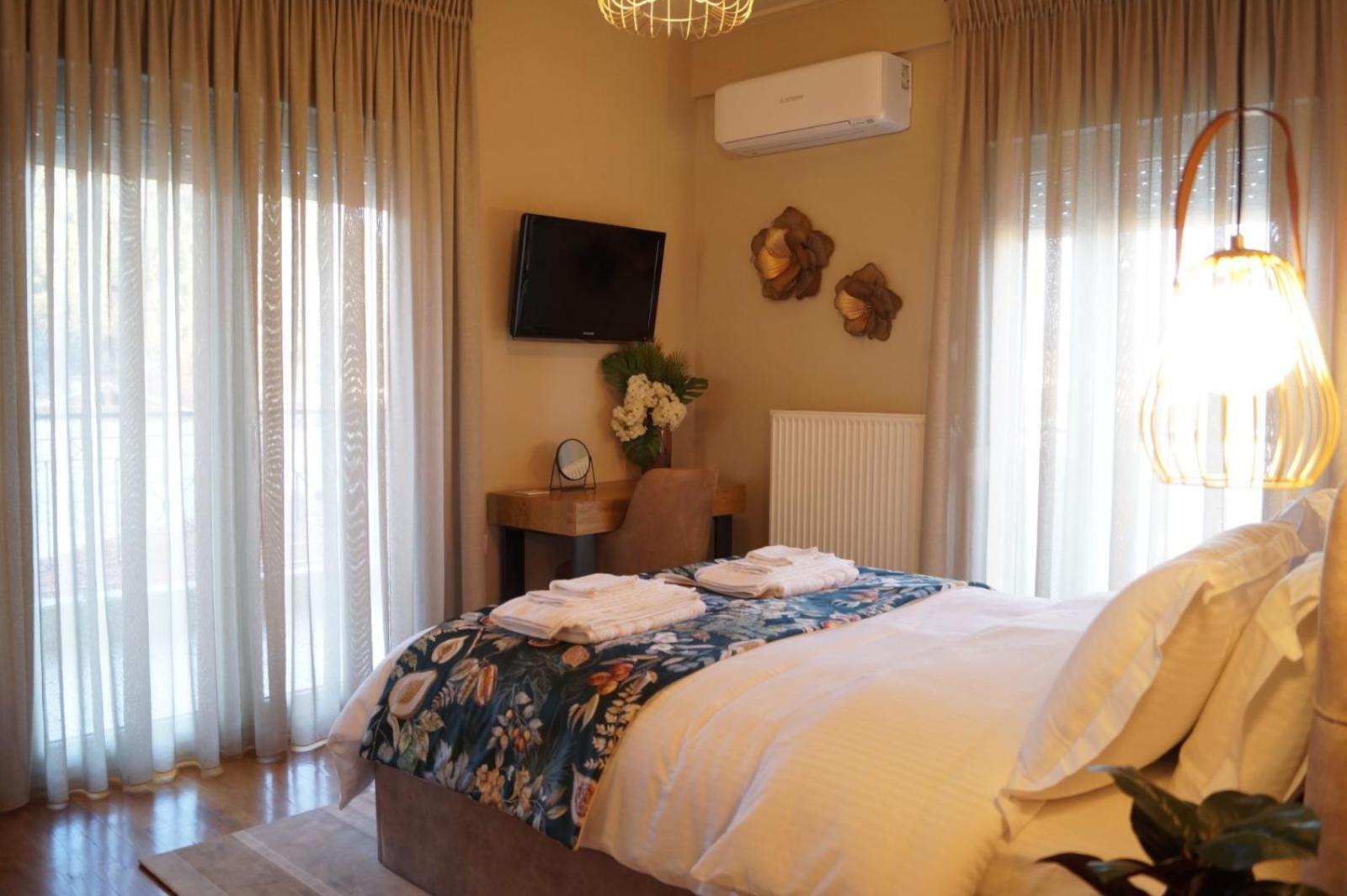 Daphne Luxury Apartment كاستوريا المظهر الخارجي الصورة